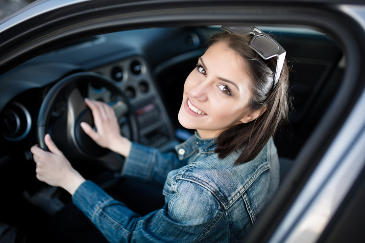 Electric vehicle charging station contractor